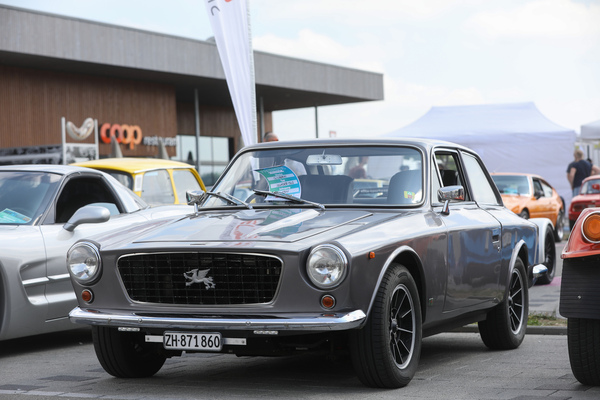 Gilbern Invader Mk2 (1971) - mit Ford-Essex-V6 - Fantastic Plastic Rickenbach 2023