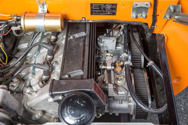 Ginetta G15 (1973) - Weber-Vergaser zur Leistungssteigerung