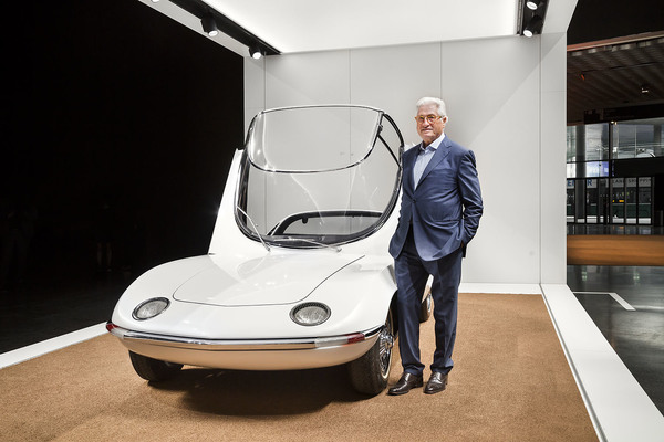 Image: Giorgetto Giugiaro and the Chevrolet Corvair Testudo - Grand Basel Preview 2017