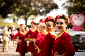 Glam Cab Girls - Impressionen vom Goodwood Revival 2015
