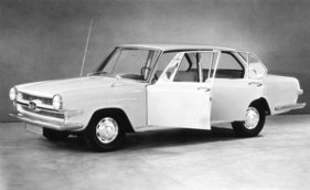 Glas 1500 (1963) - mit 1,5- oder 1,7-Liter-Motor, das Design kam von Pietro Frua
