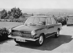 Glas 1700 (1966) – grosses Kühlermaul in schlichter Karosserie