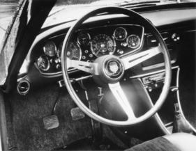 Glas 3000 V8 (1967) - Blick ins kaum veränderte Cockpit