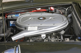 Glas 3000 V8 Coupé (1968) - der V8-Motor füllt den Motorraum gut aus