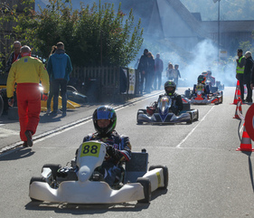 Go-Karts vor der Talfahrt - Memorial Bergrennen Opfertshofen "Rendezvous am Kleinen Klausen" 2021