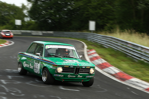 Gösser BMW 2002 1970 an der Historic Trophy Nürburgring 2016 - FHR Langstrecken Cup