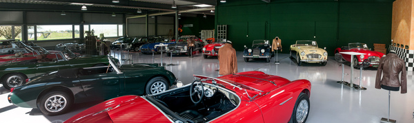 Goodtimer Oldtimer Zentrum Ostschweiz - geräumiger Ausstellungsraum