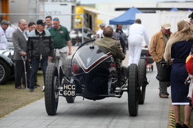 Goodwood Revival 2012 - Stilsicher ins Fahrerlager