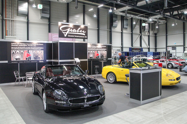Graber Sportgarage zeigte zwei Maserati Cabriolets mit V8-Motor, einmal mit noch "klebrigem" Interieur, einmal behandelt und wie neu - Swiss Classic World Luzern 2021