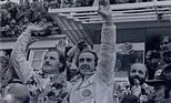 Image: Graham Hill, Jean-Luc Lagardère and Henri Pescarolo celebrate their victory with the Matra MS 670 at the 1972 24 Hours of Le Mans