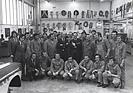 Gruppenbild mit Chefs - die Mannschaft von Ford Motorsport 1973