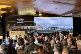Günstiger Ferrari 365 GTC/4 aus prominentem Vorbesitz, obwohl über Schätzwert verkauft? - RM Sotheby's Arizona Versteigerung 2025