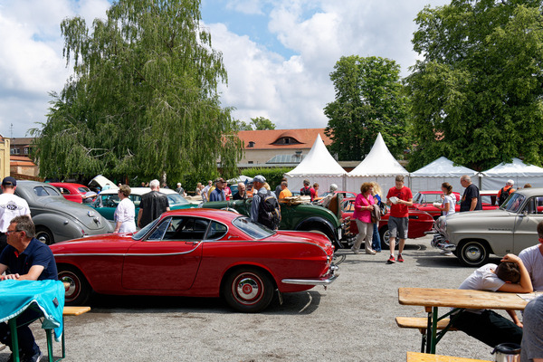 Gut besucht trotz vieler Konkurrenz-Veranstaltungen am selben Wochenende – Oldtimer Open Air 2024