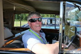 Gut gelaunter Teilnehmer: Andrew Sykes in seinem Phantom II von 1930 mit Barker-Karosserie