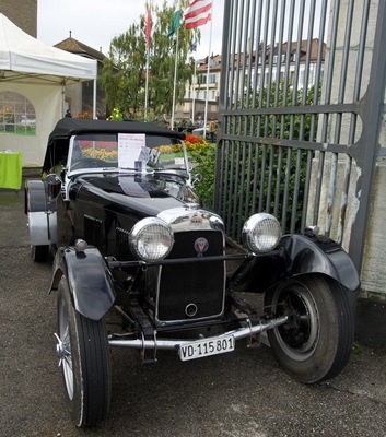 HRG 1100 (1947) - at the British Classic Car Meeting in Morges 2013