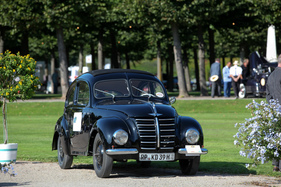 Hanomag 1,3 Liter Typ 13 (1939) - 32 PS stark und aerodynamisch ausgeformt, aber knapp vor dem Krieg kein grosser Erfolg mehr - Classic-Gala Schwetzingen 2018