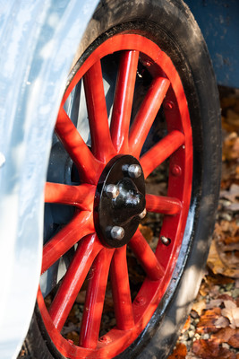 Hanomag 2/10 PS 'Kommissbrot' (1928) - Holzspeichenräder