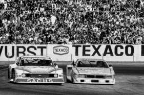 Hans Heyer auf Lancia Beta Montecarlo gegen Ford Capri Zakspeed Turbo an der DRM in Hockenheim im Jahr 1981