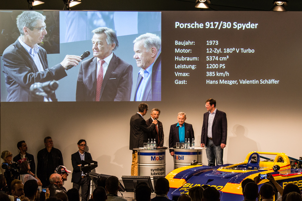 Bild Hans Mezger und Valentin Schäffer erzählen über den Porsche 917/30 Spyder (1973) - an der Porsche Sound Nacht 2014