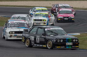 Harald Grohs und Ralph Bahr lenken diesen BMW M3 - Tourenwagen Classics Lausitzring 15./16. August 2020