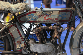 Harley-Davidson 10F (1914) - schnelles frühes Motorrad in der US-Sonderschau - Bremen Classic Motorshow 2019