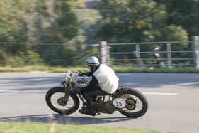 Harley Davidson J von 1928 - Memorial Bergrennen Opfertshofen "Rendezvous am Kleinen Klausen" 2021