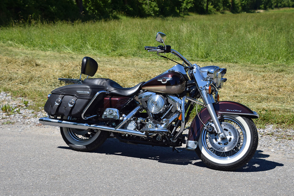 Harley-Davidson Road King 95th Anniversary (1998) - als Lot 34 an der Versteigerung der Oldtimer Galerie Toffen am 14. Oktober 2017