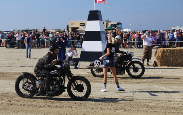 Bild: Harley Knucklehead (1946)