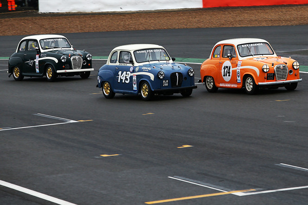 Harte Zweikämpfe - Austin A30/35 Celebrity Challenge - Silverstone Classic 2017