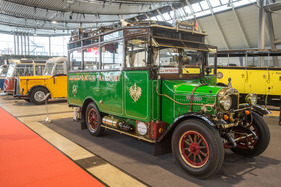 Harvester (1923) - Omnibus - Retro Classics Stuttgart 2020