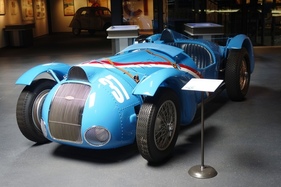 Hat das "Millionen-Francs-Rennen" gewonnen - Delahaye T 145 (1937) - Mullin Museum