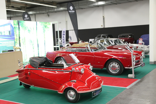Hauptsache Rot - Messerschmitt Kabinenroller und Alfa Romeo Cabrioelt der frühen Sechzigerjahre - Techno Classica Essen 2018
