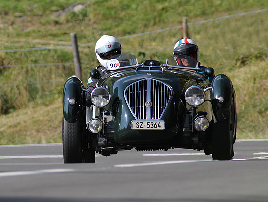 Healey Silverstone (1950) am Jochpass Memorial 2011 (Start-Nr. 096)
