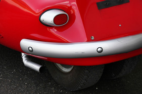 Heinkel-Kabine Typ 154 (1957) - kleine Heckleuchten, der Auspuff füht links hinaus