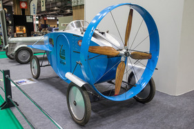 Bild Helica (1919) - mit Propellerantrieb - Rétromobile Paris 2022