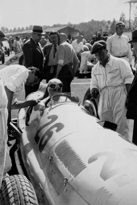Hermann Lang am Steuer des Mercedes-Benz W154 - Grosser Preis von Italien, Monza (1938)