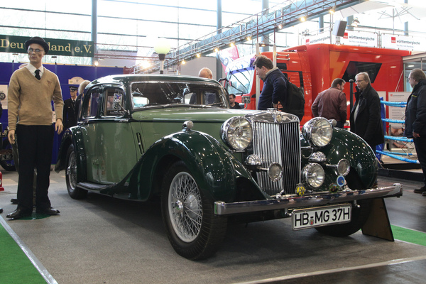 Herrliche MG-Vorkriegslimousine auf dem Clubstand - Bremen Classic Motorshow 2020