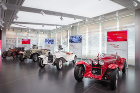 Herrliche Vorkriegs-Alfas in Reih und Gleid - im Museo Storico Alfa Romeo Arese Herrliche Vorkriegs-Alfas in Reih und Gleid - im Museo Storico Alfa Romeo Arese