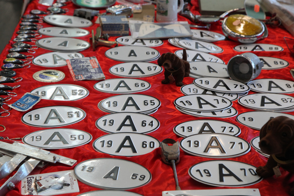 Hier findet sich sicher das passende "A"-Schild - Classic Expo Salzburg 2019