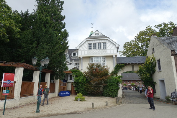 Hier gehts zum Herrenhaus – Classic Days 2025