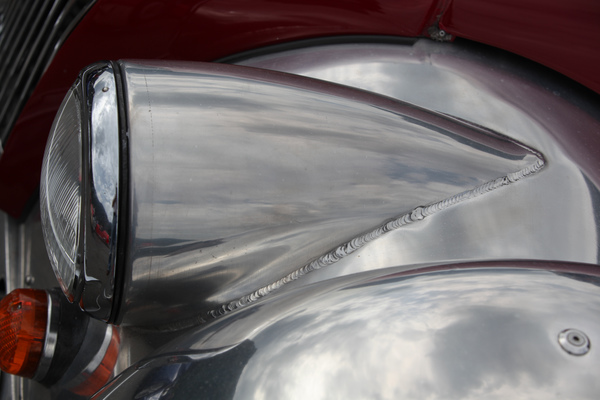 Hier sieht man die Schweissnähte noch - Morgan Plus 8 Lightweight - British Car Meeting Mollis 2017