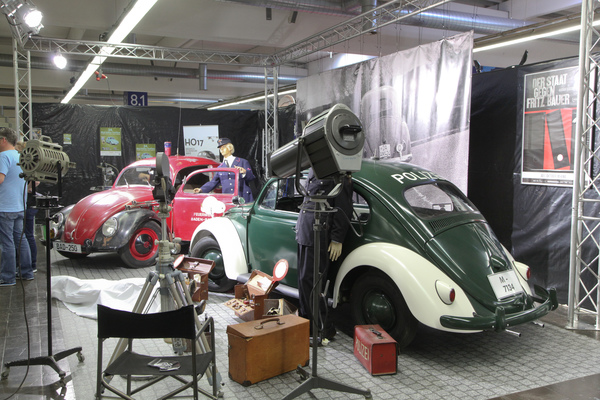 Bild Hier wird eine ganze Film-Szene aufwändig nachgestellt (Techno Classica 2017)