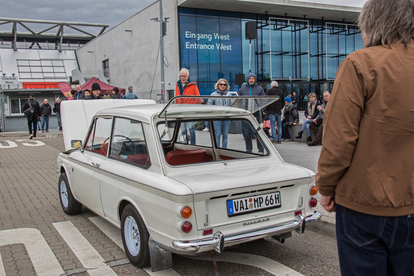 Hillman Imp – Heckscheibe – Retro Saisonauftakt 2025