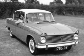Hillman Super Minx (1961) - die Herausforderung sitzt am Steuer