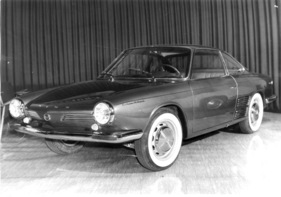 Hino Contessa Sprint (1963) - elegante Karosserie von Michelotti bei diesem Sportwagen aus Japan