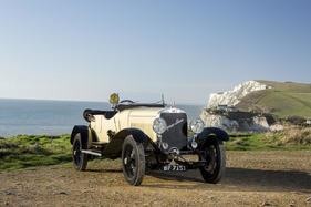 Hispano-Suiza 27 HP T49 Châssis Court Cabriolet (1928) - als Lot 332 an der Bonhams Versteigerung "Les grandes marques du monde au Grand Palais" in Paris 2017