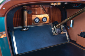 Hispano-Suiza Alfonso XIII - Konventionell angeordnete Pedalerie