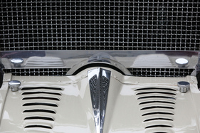 Hispano-Suiza H6B (1927) – Kunstvolles Formenspiel am Fusse des Kühlergrills