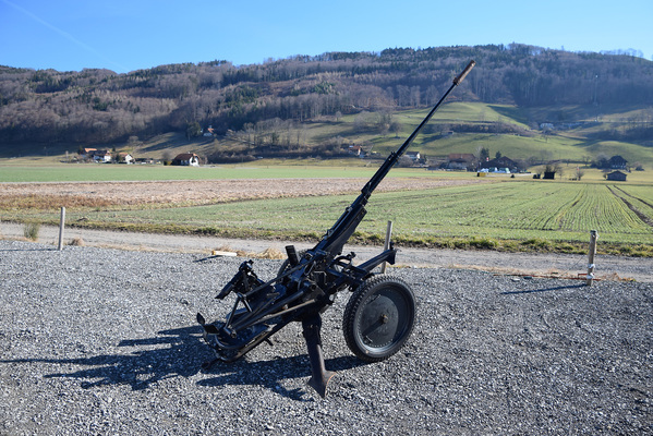 Hispano-Suiza Type 404 TI 20mm FLAK (1944) - gemeldet als Lot 073 an der Versteigerung der Oldtimer Galerie in Toffen am 30. März 2019