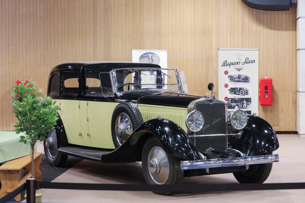 Hispano Suiza auf dem Clubstand – Rétromobile Paris 2025